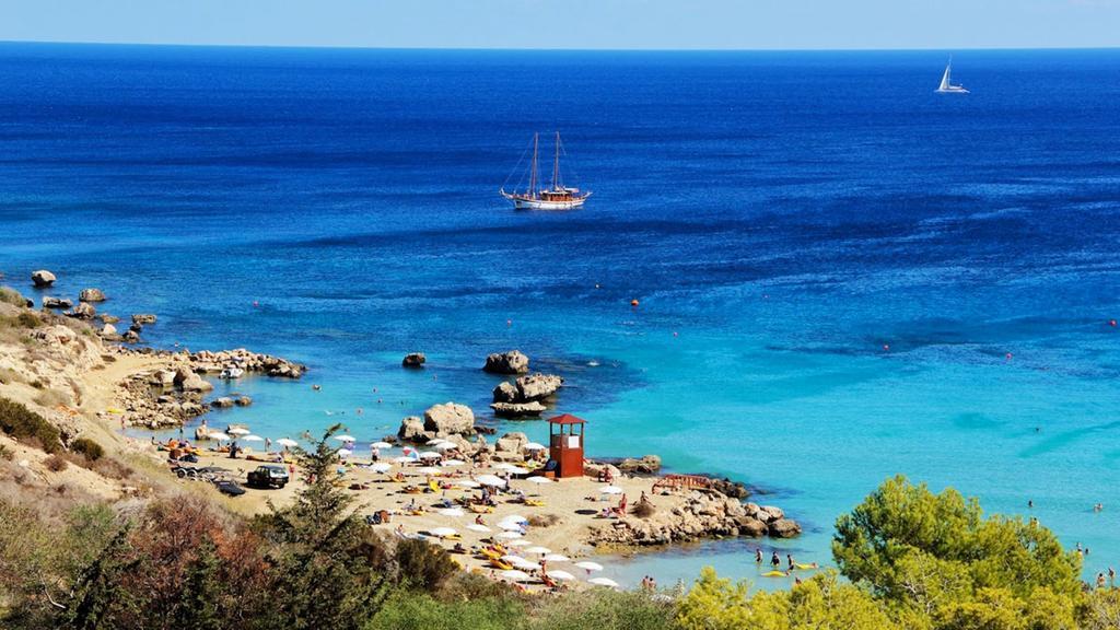 Protaras Holiday Villa 007 Rum bild